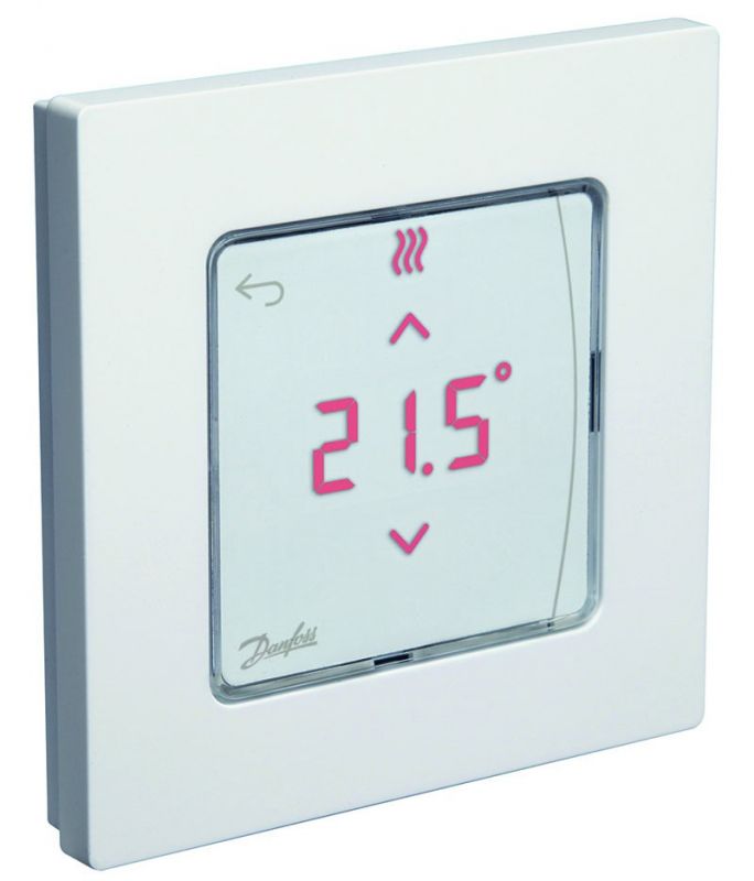komnatnyj-termoregulyator-s-displeem-230v-vstroennyj_compressed